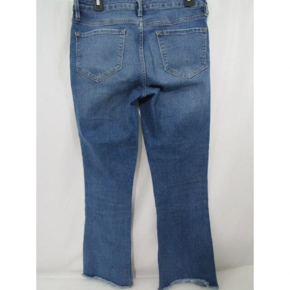 Free People Crop Fringe Straight High Rise Distressed Denim Jeans Size 29‎